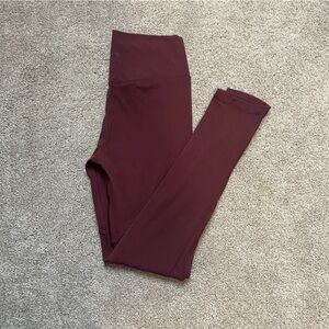 NWOT - Stori Maroon Leggings - size 6